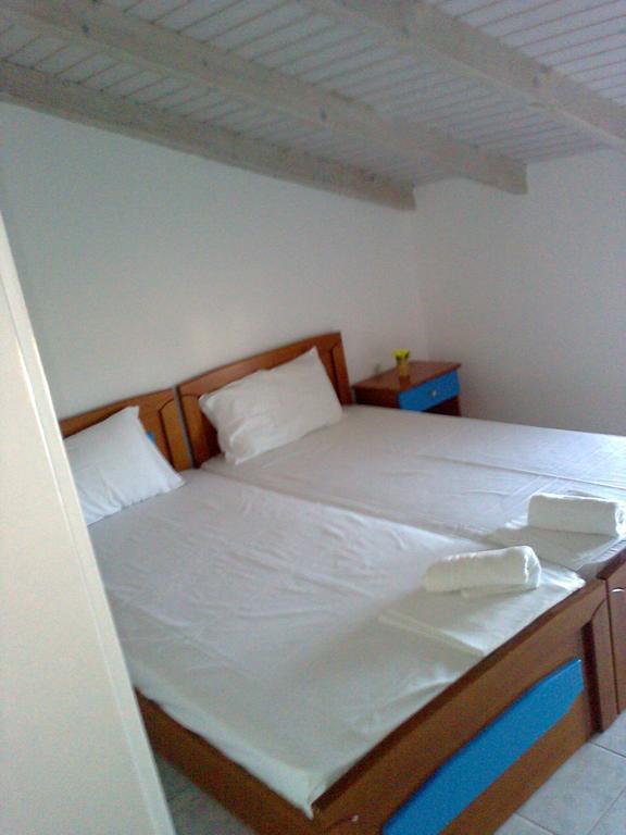 Marieva Apartments Kanali  Habitación foto